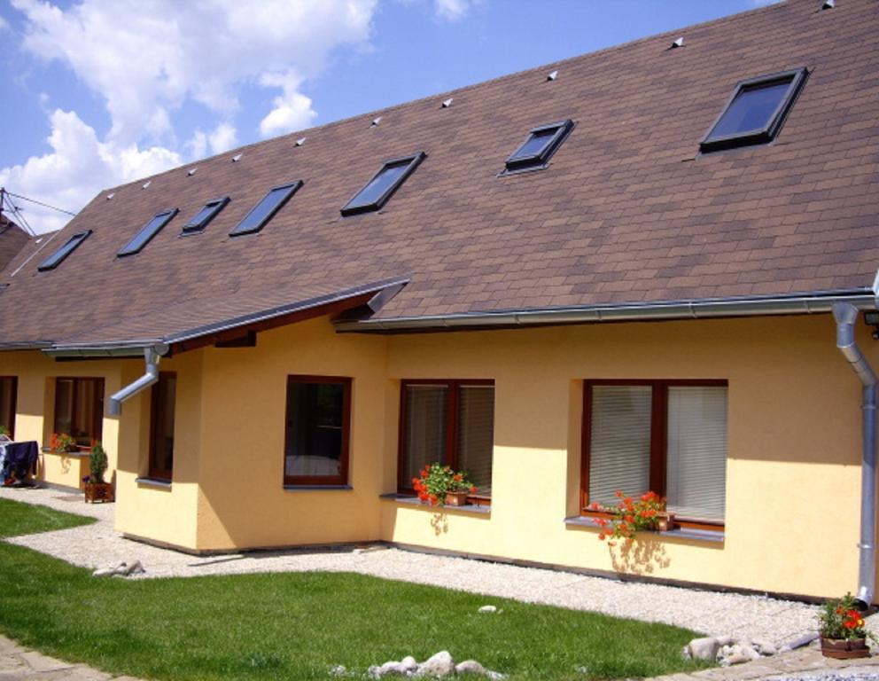 Guest House Privat Marika Zavazna Poruba Exterior photo